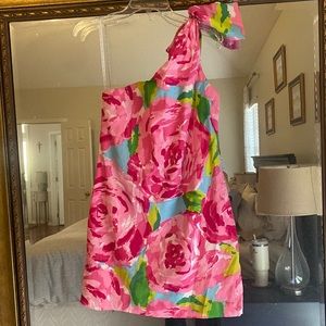 Lilly Pulitzer floral dress size 4